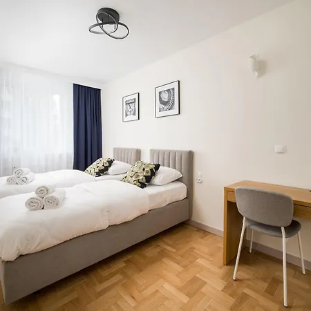 Wrzeciono Comfortline By Bookinghost *